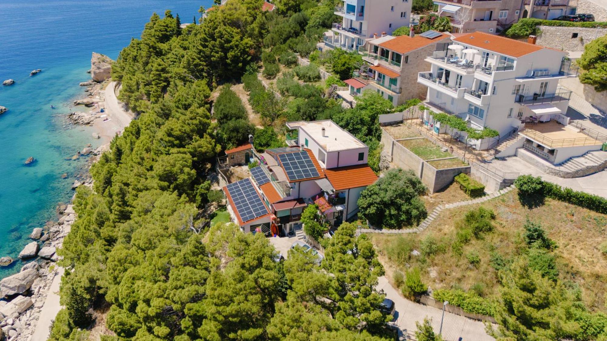Seaview Apartments Nives Брела Экстерьер фото