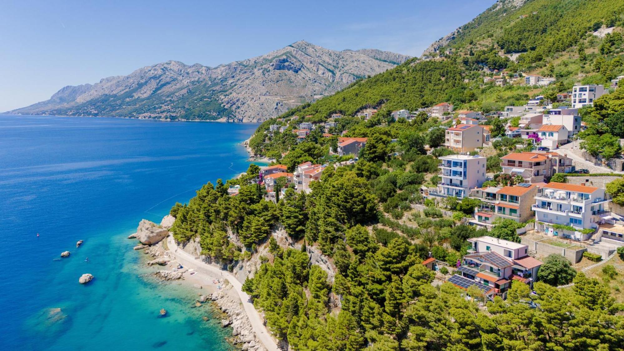 Seaview Apartments Nives Брела Экстерьер фото