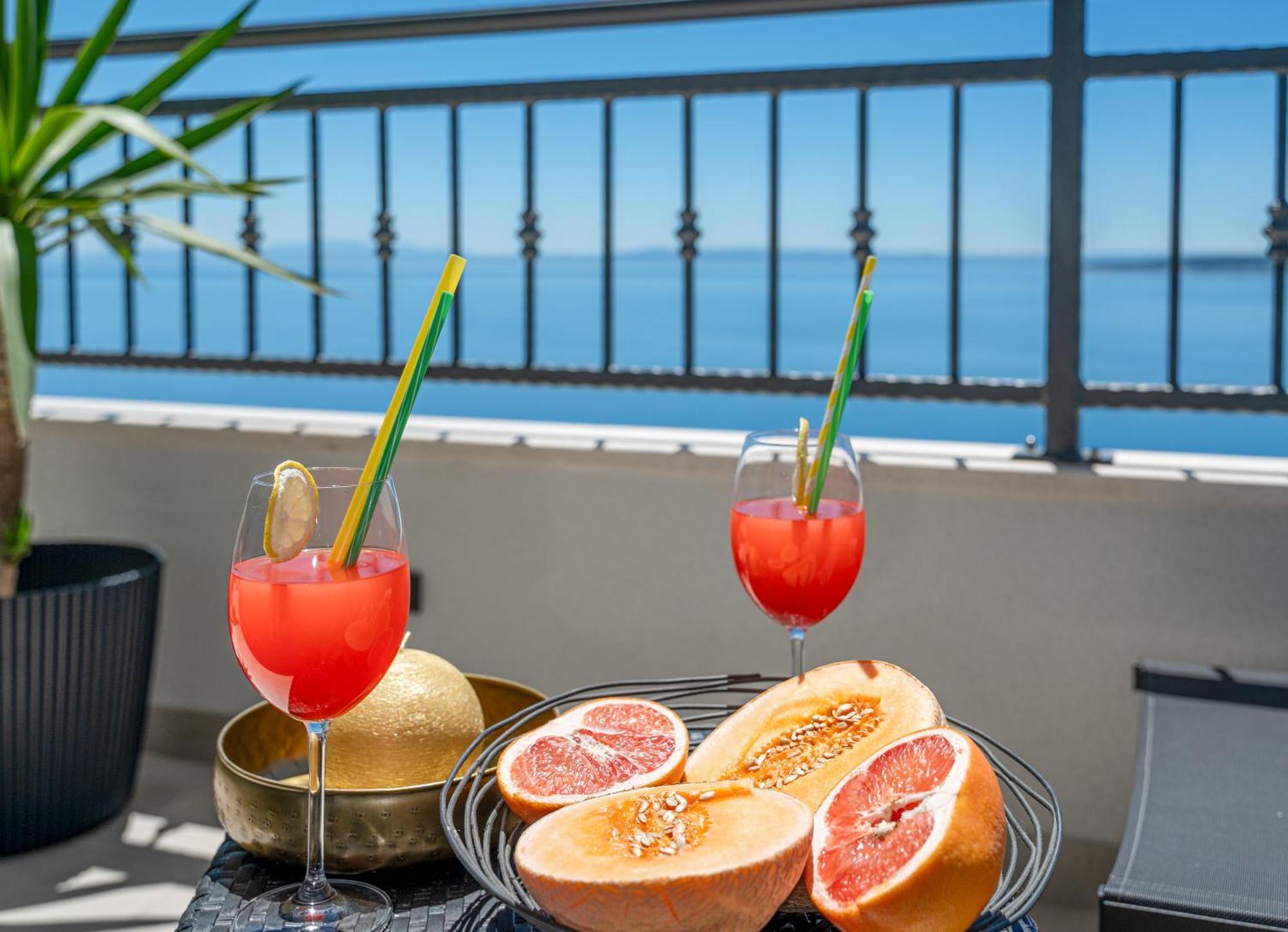 Seaview Apartments Nives Брела Экстерьер фото